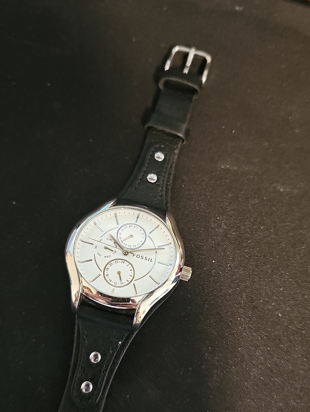 Fossil Silver Case White Dial Black Leather Strap Watch with Studs